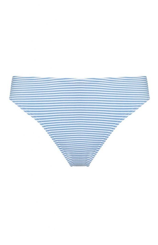 Braguita de bikini Primark con diseño mil rayas azul y blanco