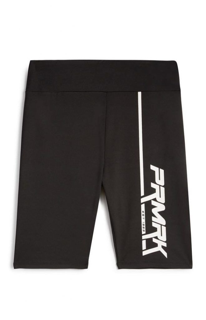 Pantalón corto Primark negro con estampado