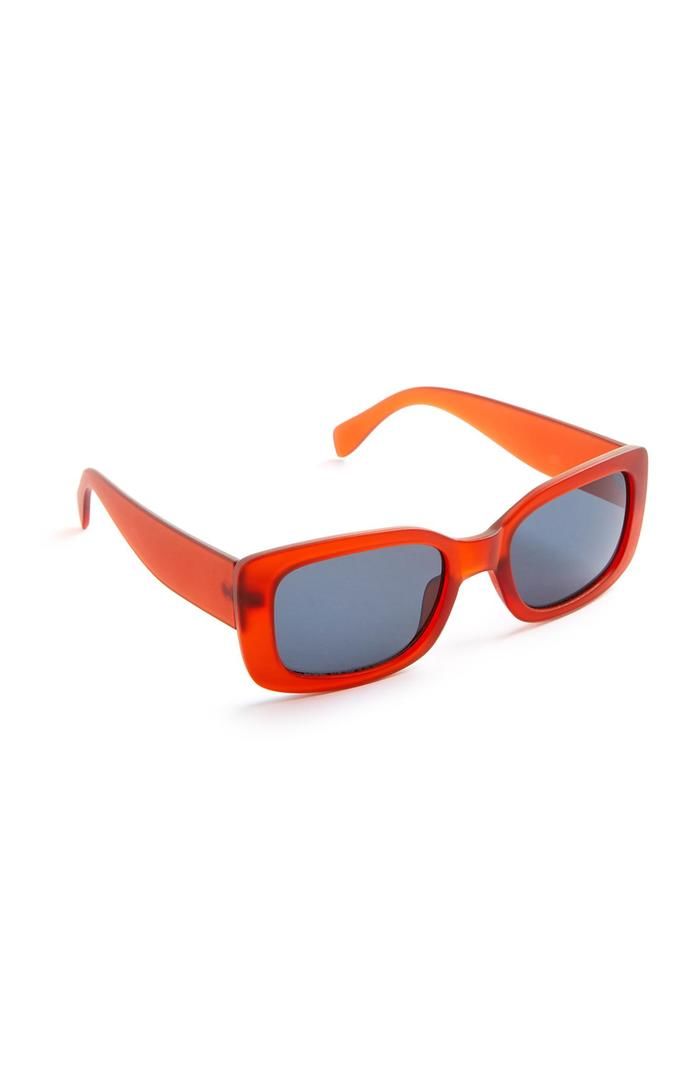 Gafas de sol Primark rectangulares esmeriladas rojas